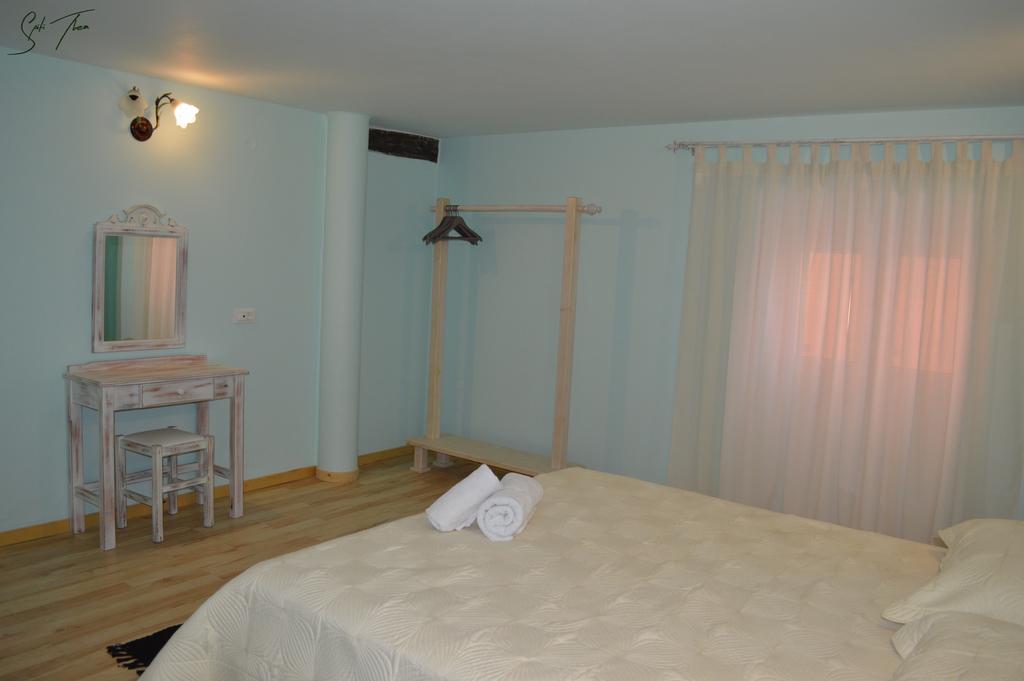 Spiti Thea Apartman Makrádes Kültér fotó